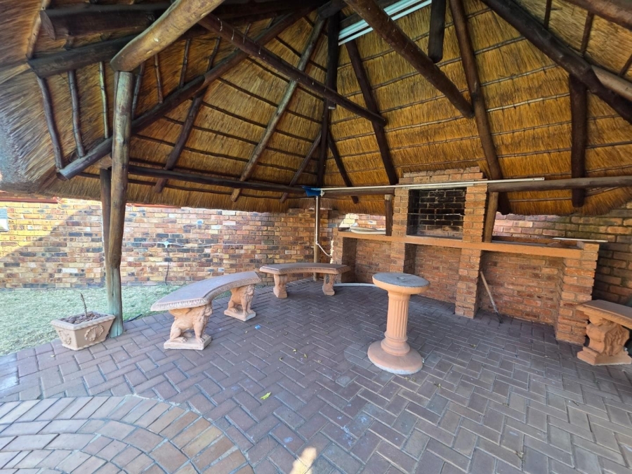 3 Bedroom Property for Sale in South Crest Gauteng