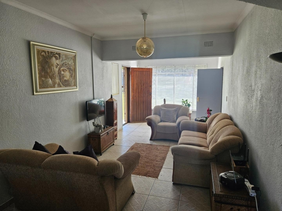 4 Bedroom Property for Sale in Brackenhurst Gauteng