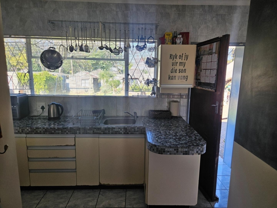 4 Bedroom Property for Sale in Brackenhurst Gauteng
