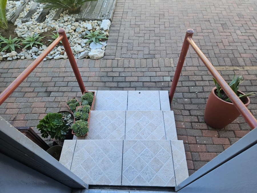 4 Bedroom Property for Sale in Brackenhurst Gauteng