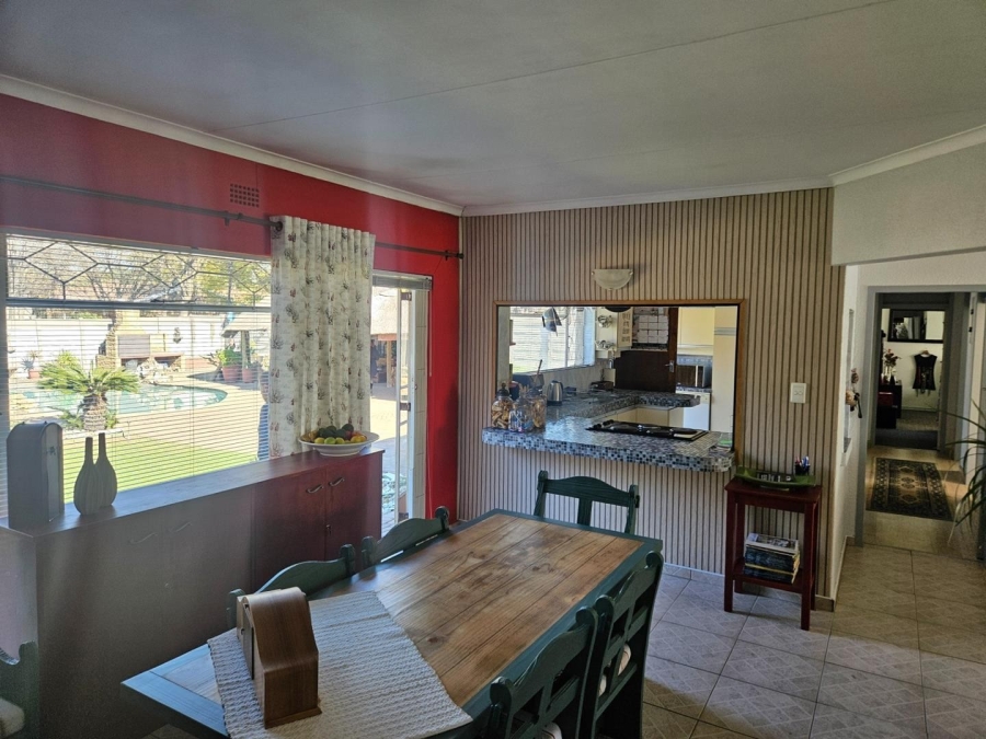 4 Bedroom Property for Sale in Brackenhurst Gauteng