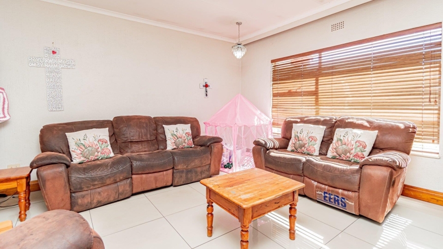 4 Bedroom Property for Sale in Randhart Gauteng