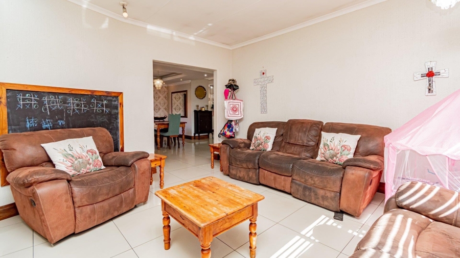 4 Bedroom Property for Sale in Randhart Gauteng