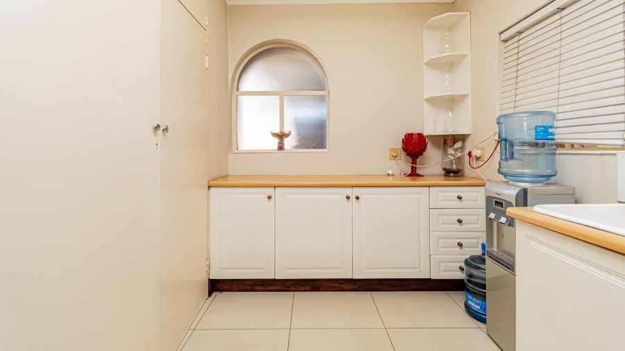 4 Bedroom Property for Sale in Randhart Gauteng