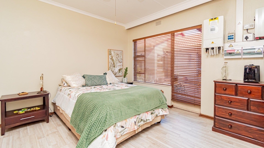 4 Bedroom Property for Sale in Randhart Gauteng