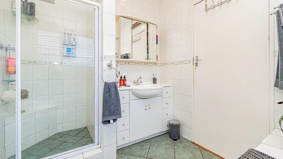 4 Bedroom Property for Sale in Randhart Gauteng