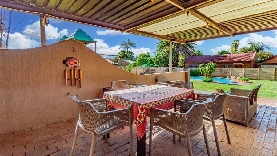 4 Bedroom Property for Sale in Randhart Gauteng