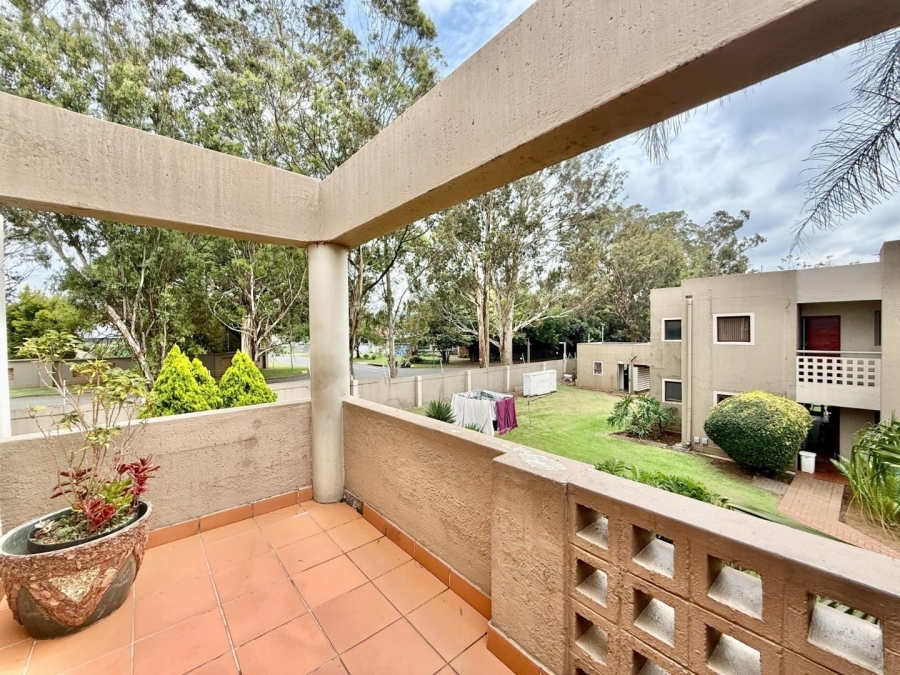 2 Bedroom Property for Sale in New Market Gauteng