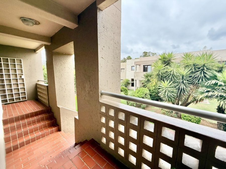 2 Bedroom Property for Sale in New Market Gauteng