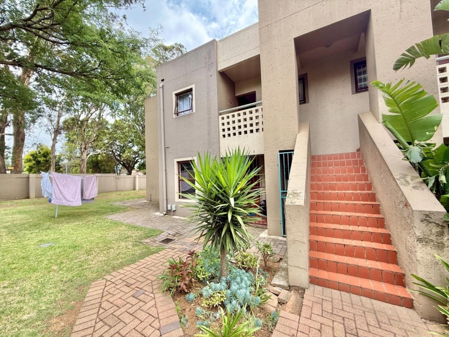 2 Bedroom Property for Sale in New Market Gauteng