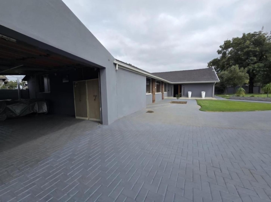 3 Bedroom Property for Sale in Randhart Gauteng