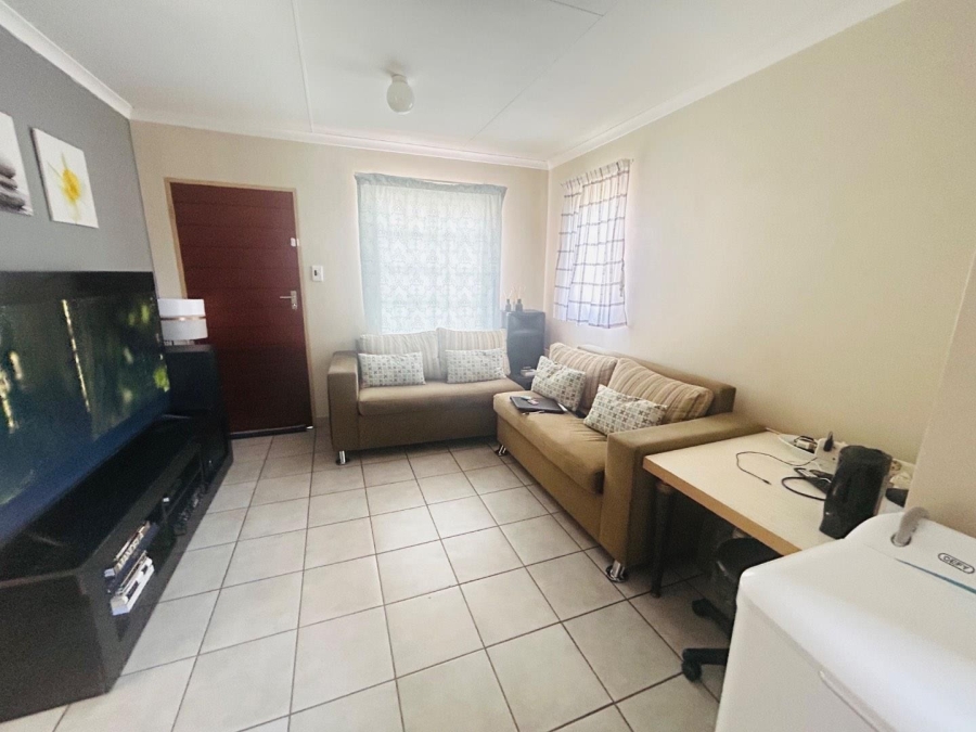 3 Bedroom Property for Sale in Palm Ridge Gauteng