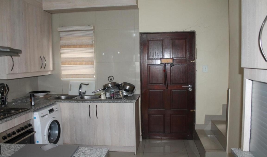 2 Bedroom Property for Sale in Mayberry Park Gauteng