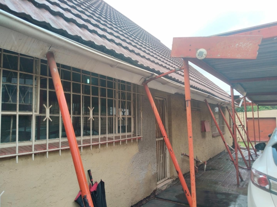 4 Bedroom Property for Sale in Florentia Gauteng
