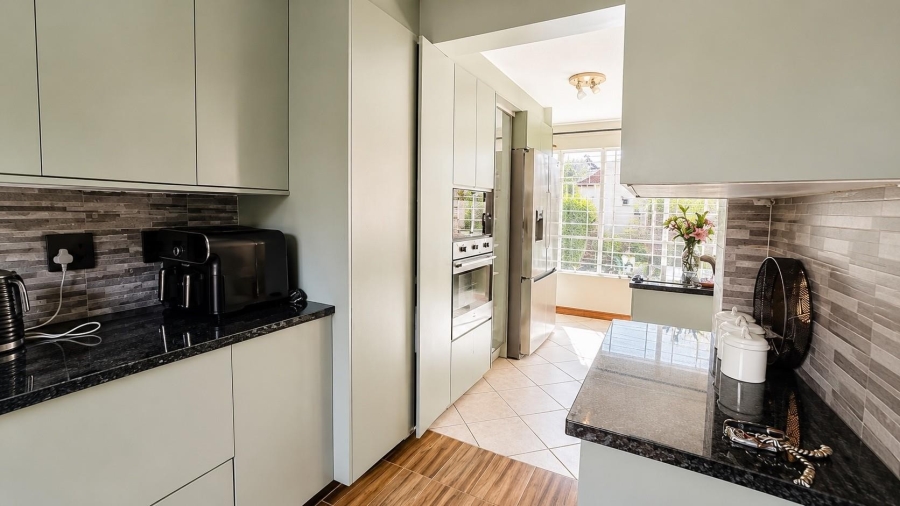 2 Bedroom Property for Sale in Glenvista Gauteng
