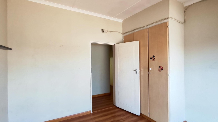 4 Bedroom Property for Sale in Verwoerdpark Gauteng
