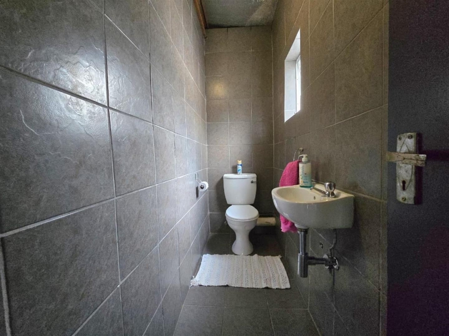 3 Bedroom Property for Sale in South Crest Gauteng