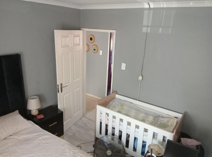 2 Bedroom Property for Sale in Albemarle Gauteng