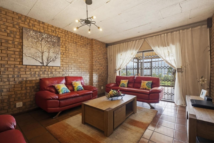 4 Bedroom Property for Sale in Glenvista Gauteng