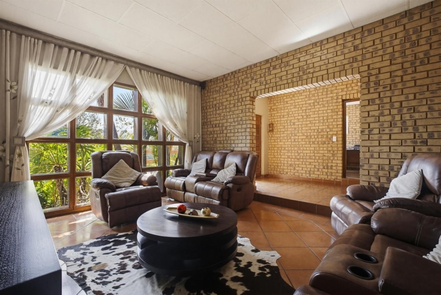 4 Bedroom Property for Sale in Glenvista Gauteng