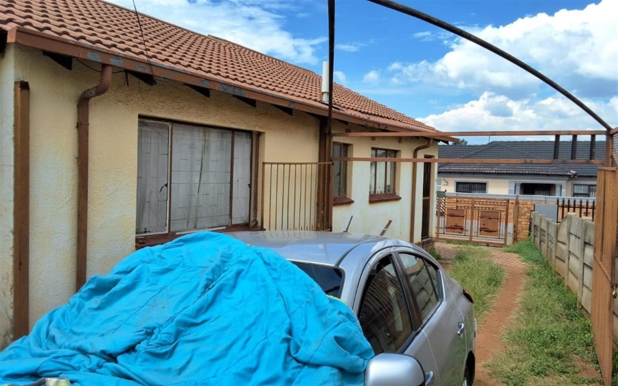 3 Bedroom Property for Sale in Daveyton Gauteng