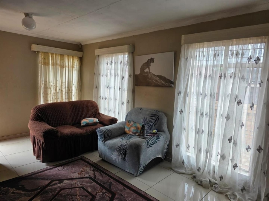 3 Bedroom Property for Sale in Daveyton Gauteng
