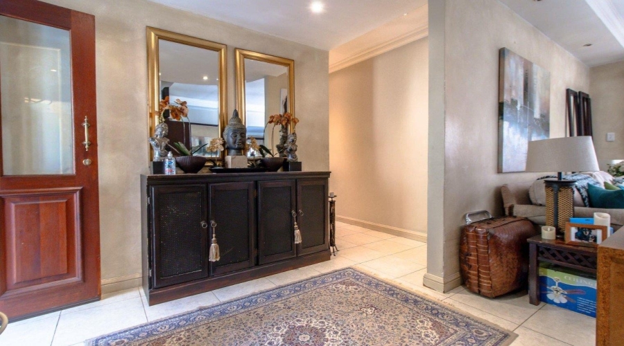 4 Bedroom Property for Sale in Glenvista Gauteng
