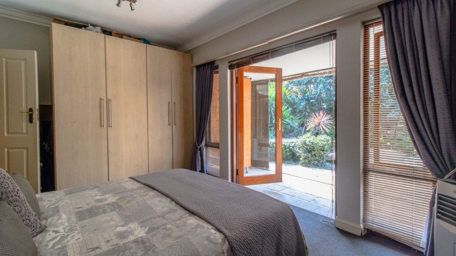 4 Bedroom Property for Sale in Glenvista Gauteng
