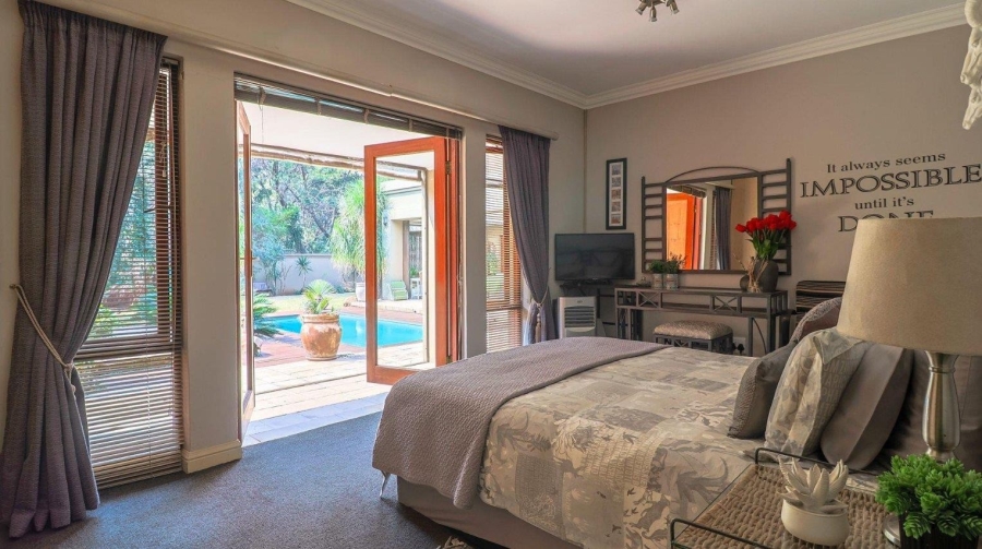 4 Bedroom Property for Sale in Glenvista Gauteng