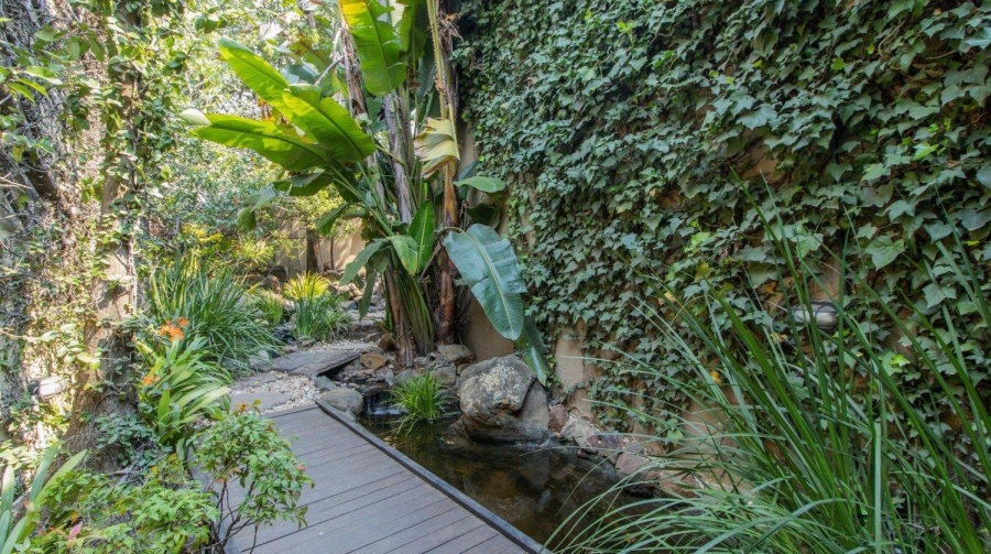 4 Bedroom Property for Sale in Glenvista Gauteng