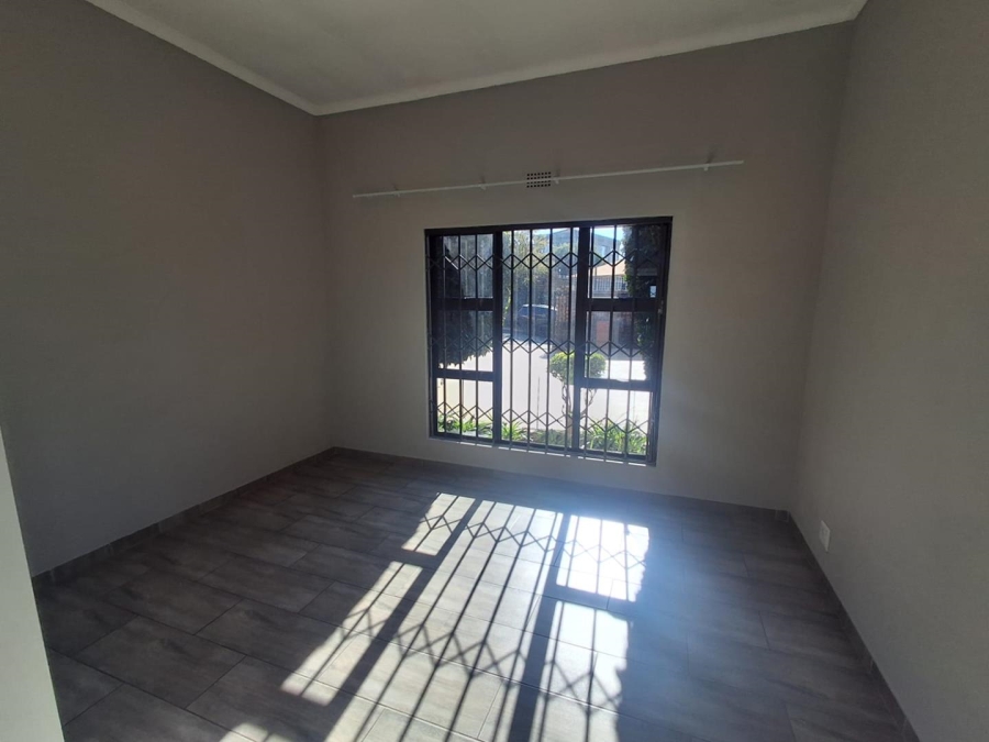 3 Bedroom Property for Sale in Bassonia Gauteng