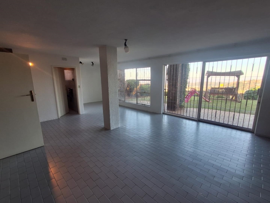 3 Bedroom Property for Sale in Bassonia Gauteng