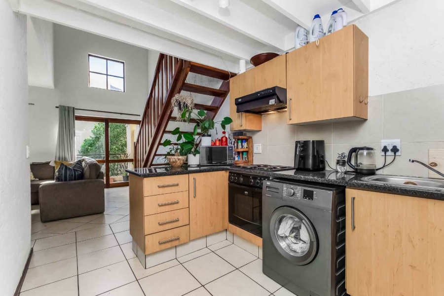 1 Bedroom Property for Sale in Lonehill Gauteng