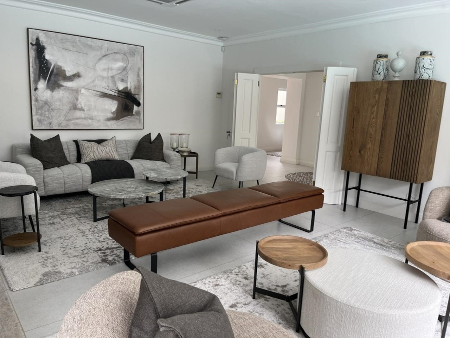 To Let 4 Bedroom Property for Rent in Atholl Gauteng