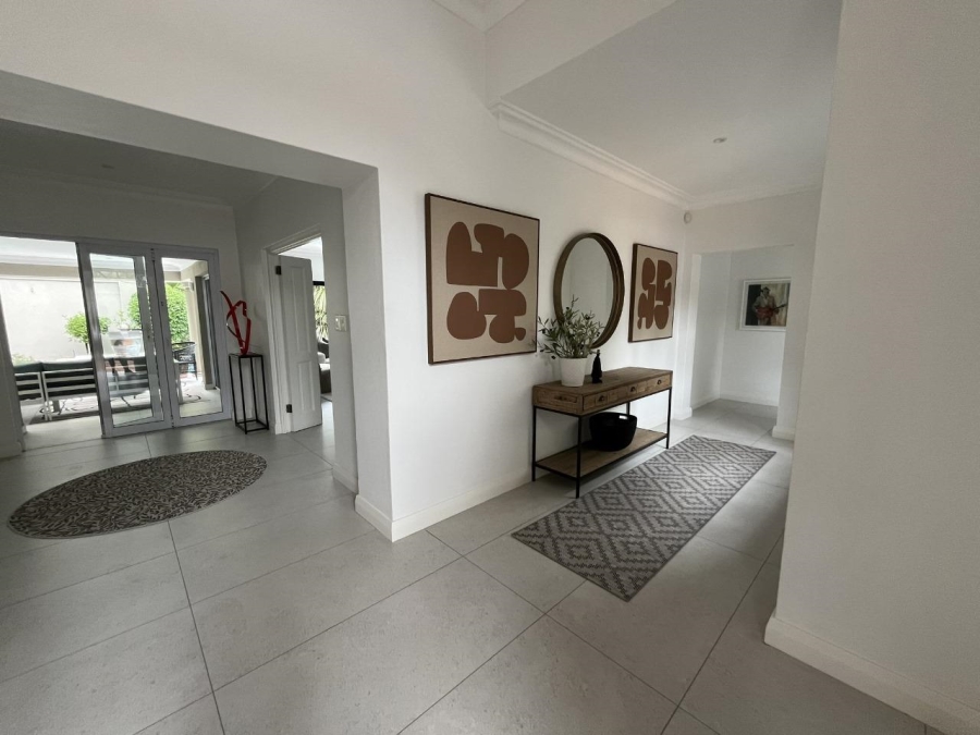 To Let 4 Bedroom Property for Rent in Atholl Gauteng