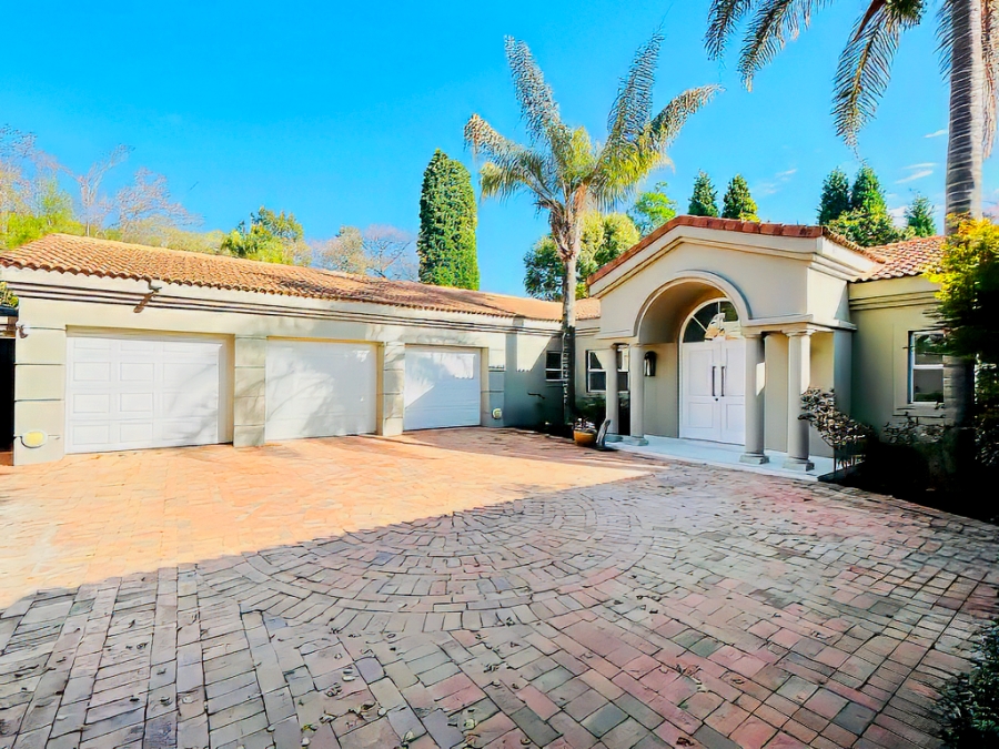 4 Bedroom Property for Sale in Atholl Gauteng