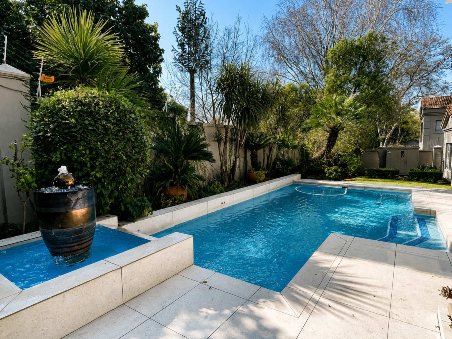 4 Bedroom Property for Sale in Atholl Gauteng
