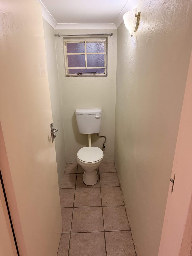 4 Bedroom Property for Sale in Queenswood Gauteng