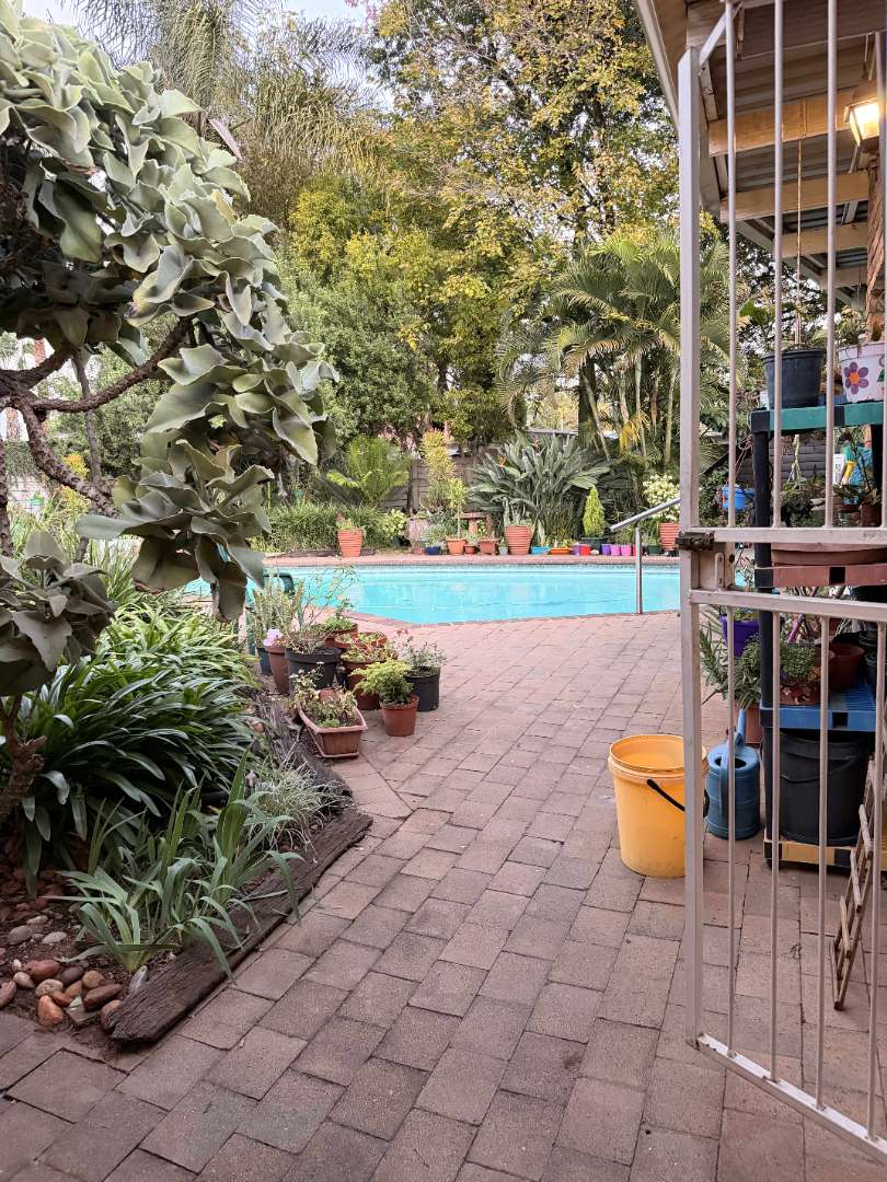 4 Bedroom Property for Sale in Queenswood Gauteng