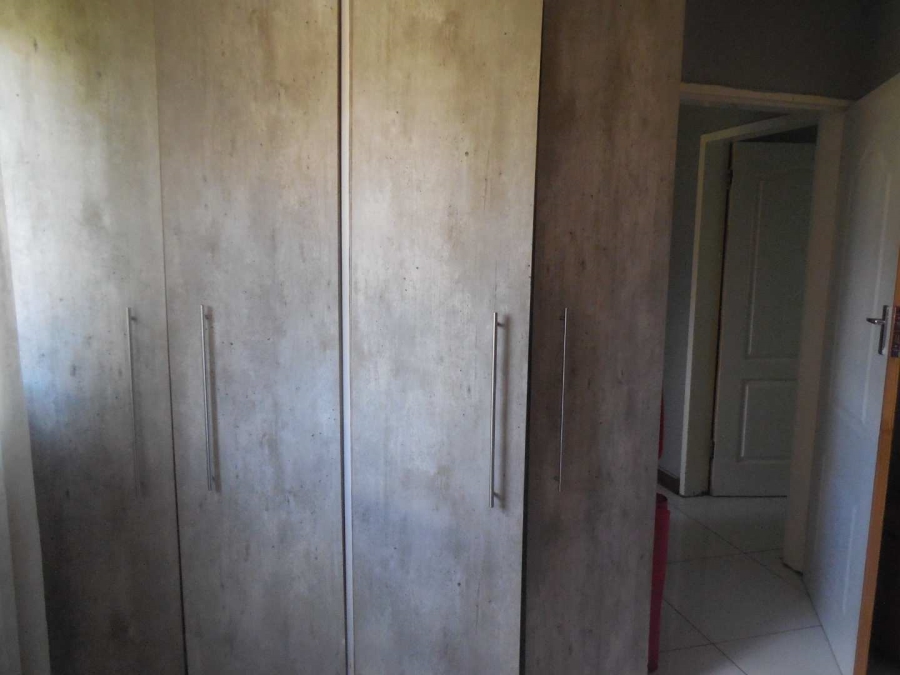 To Let 4 Bedroom Property for Rent in Silverton Gauteng