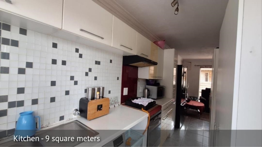 2 Bedroom Property for Sale in Birch Acres Gauteng