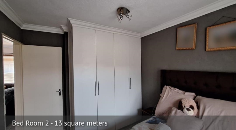 2 Bedroom Property for Sale in Birch Acres Gauteng