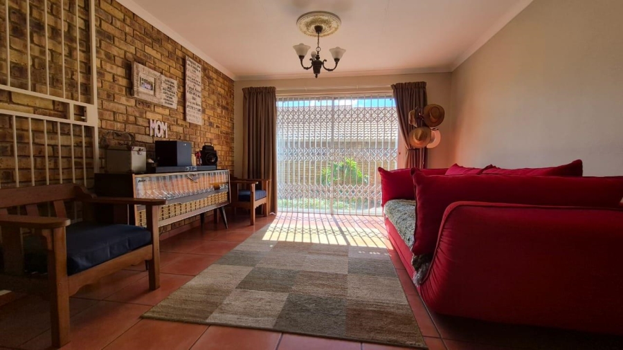 3 Bedroom Property for Sale in Terenure Gauteng