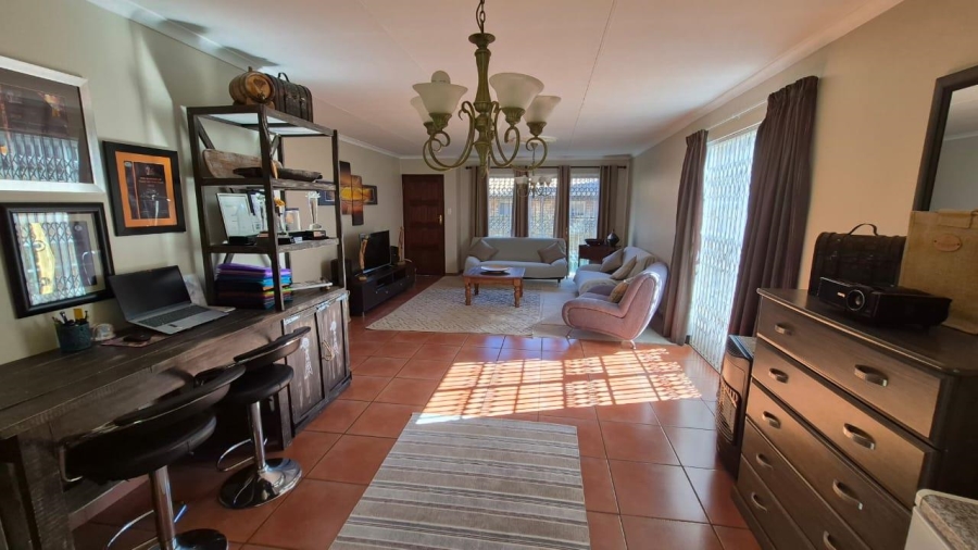3 Bedroom Property for Sale in Terenure Gauteng