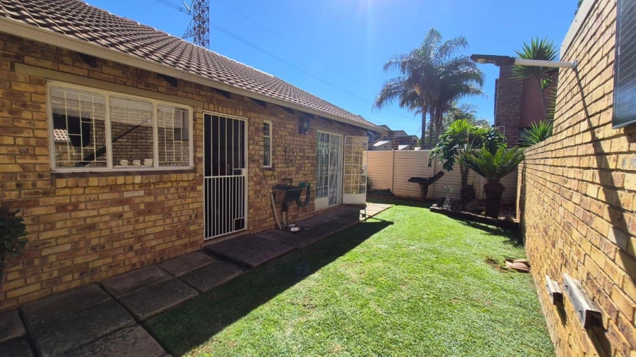 3 Bedroom Property for Sale in Terenure Gauteng