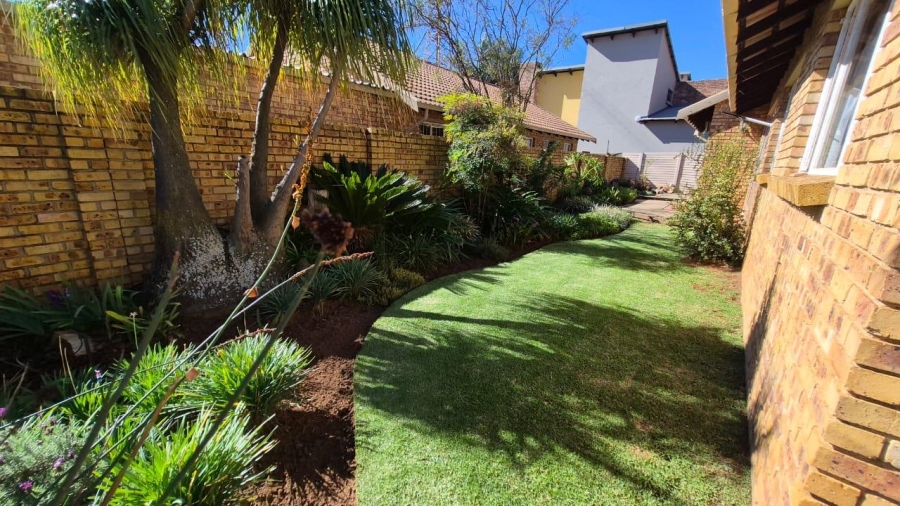 3 Bedroom Property for Sale in Terenure Gauteng