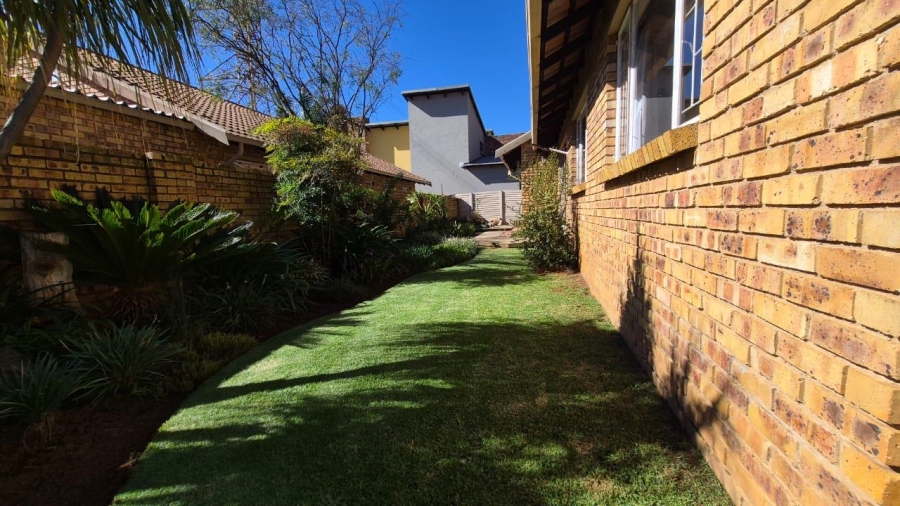 3 Bedroom Property for Sale in Terenure Gauteng