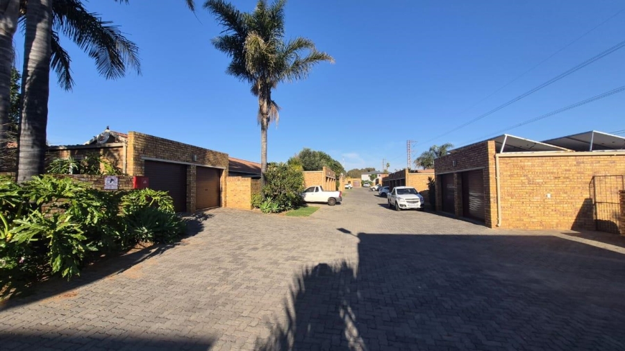 3 Bedroom Property for Sale in Terenure Gauteng