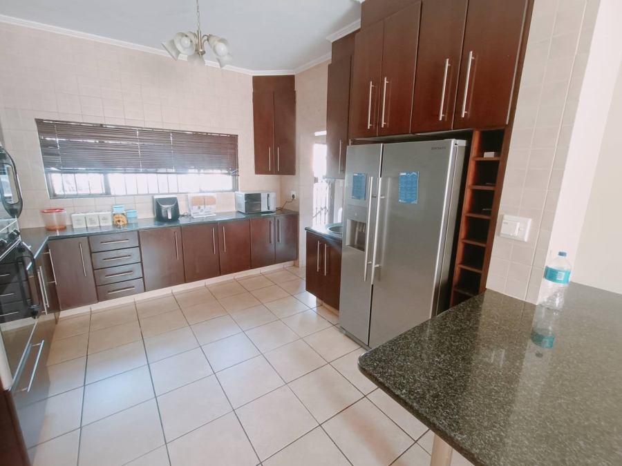 4 Bedroom Property for Sale in Amberfield Ridge Gauteng