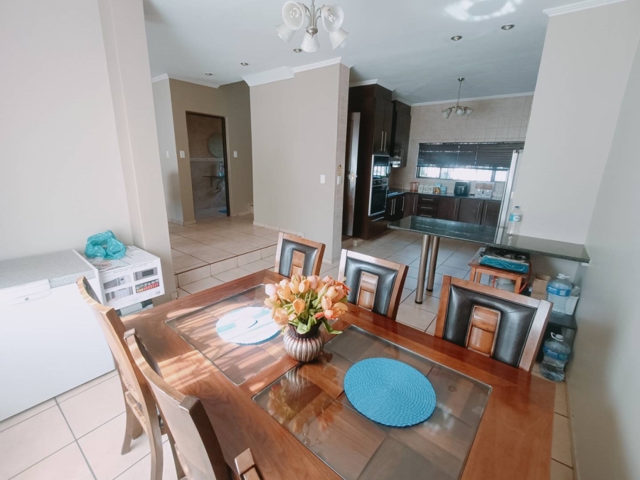 4 Bedroom Property for Sale in Amberfield Ridge Gauteng